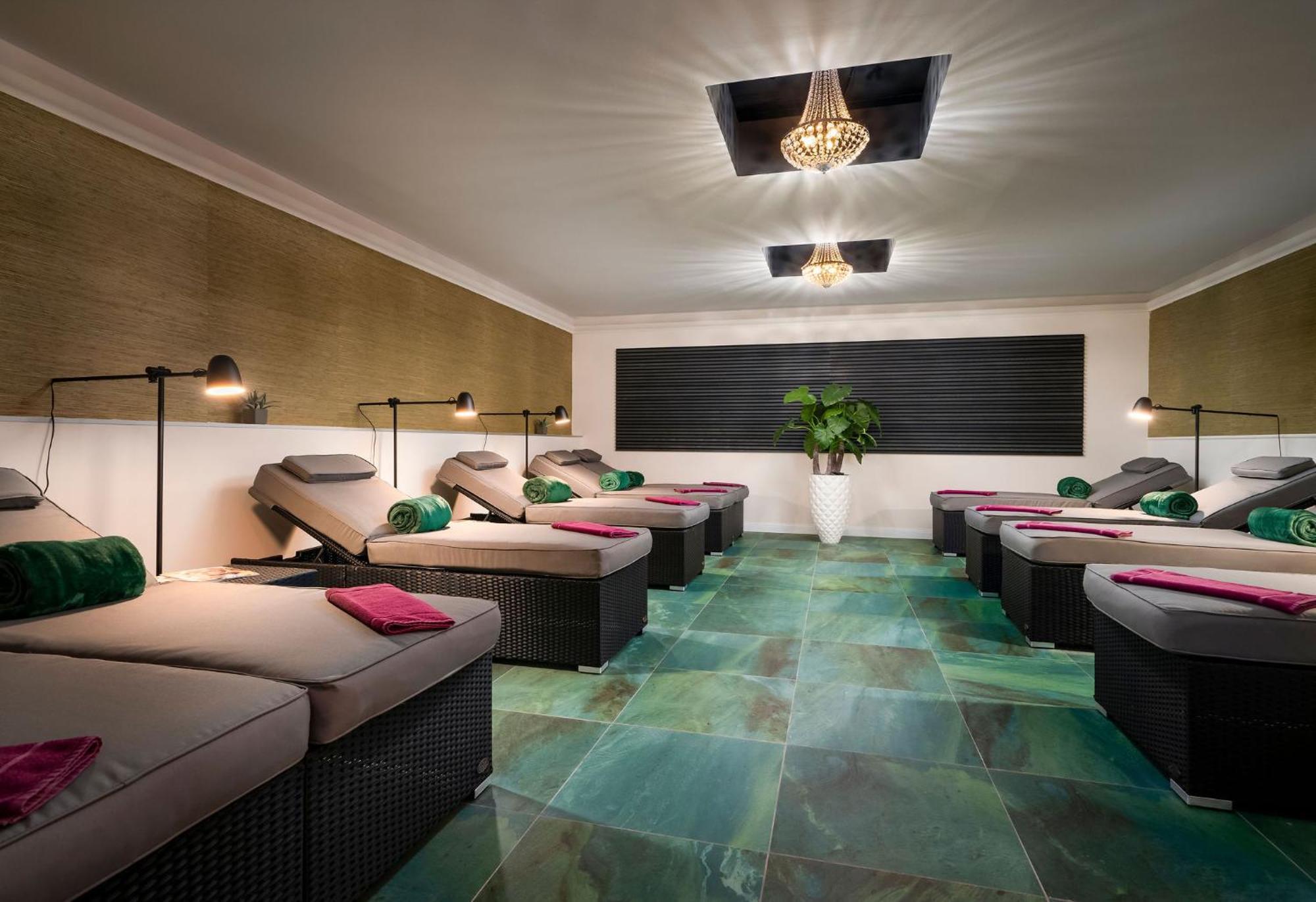 Parkhotel Landau Ландау ин дер Пфалц Екстериор снимка